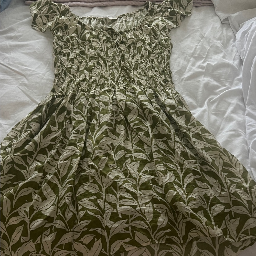 Blu Pepper Green and White Leaf Print Mini Dress